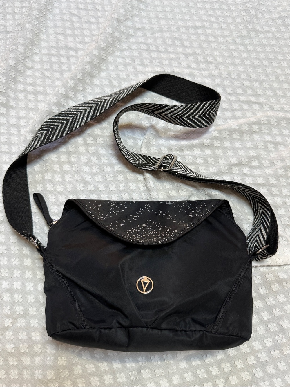 Ivivva by Lululemon Star Crossbody Bag